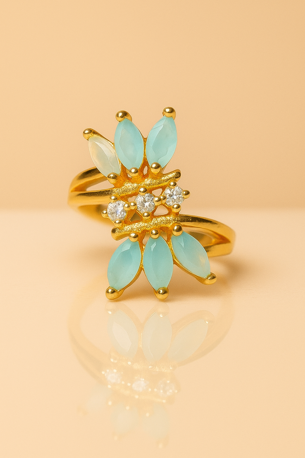 Celestial Leaf Ring in Gold